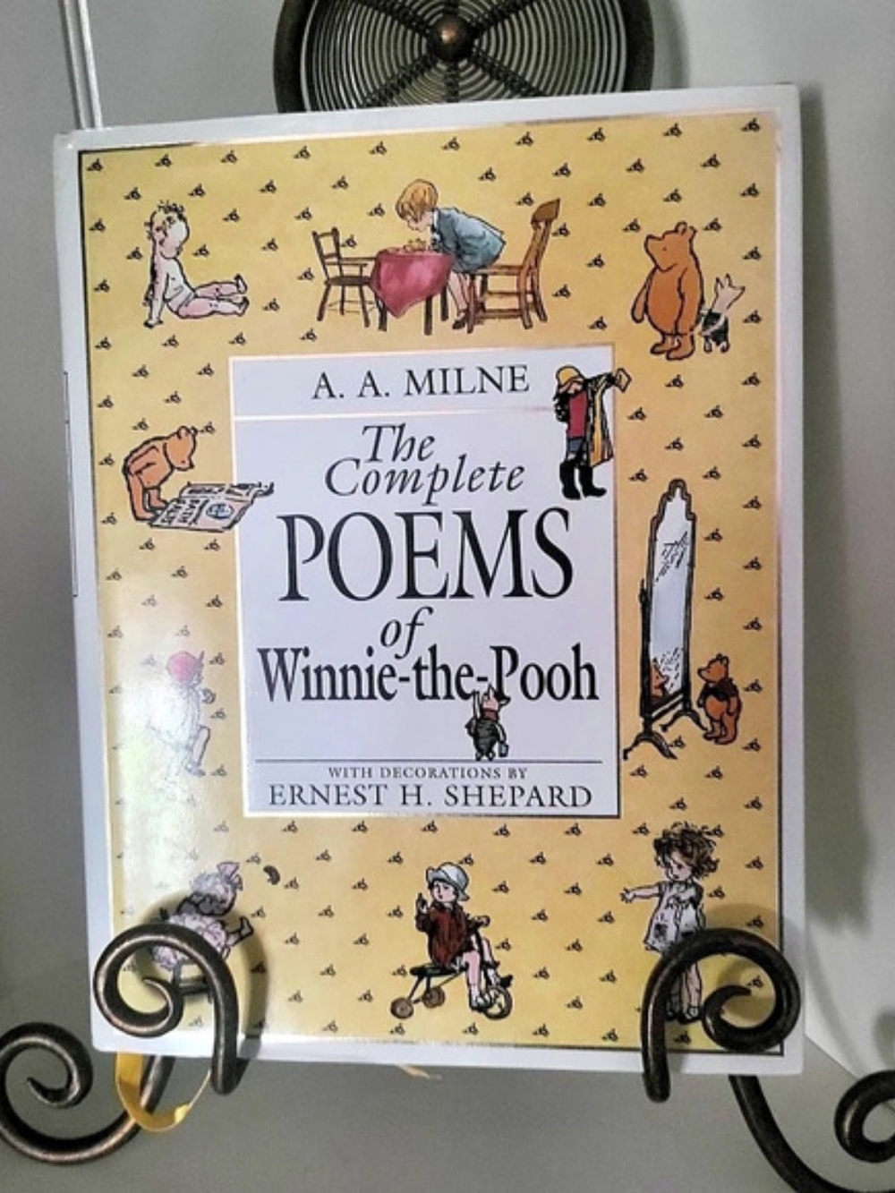 The Complete Poems of Winnie-the-Pooh Illustrated Hardcover Book